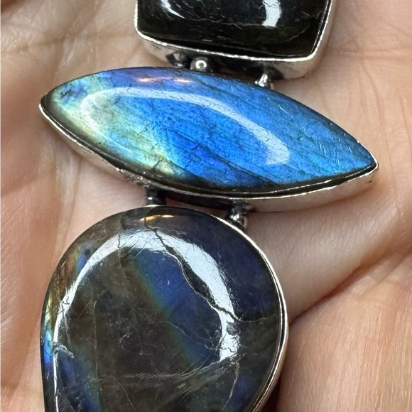 Fiery Labradorite 925 Silver Vintage Style Pendant - SALE - Picture 5 of 6